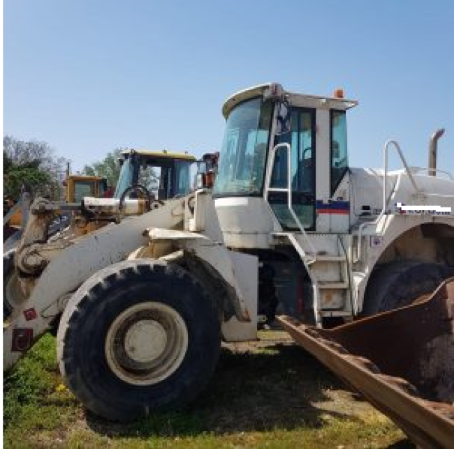 LIEBHERR - L544 - Chargeur à pneus