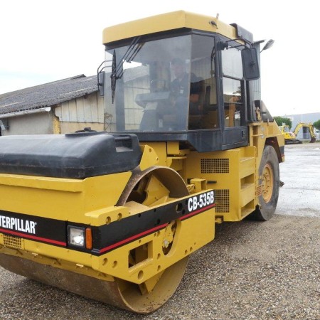 CATERPILLAR - CB535 - Compacteur
