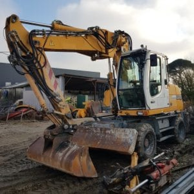 LIEBHERR - A314 LI - Excavadora de neumáticos