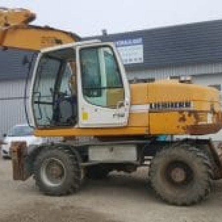 LIEBHERR - A316 LI - Pelle à pneus