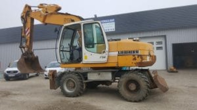 LIEBHERR - A316 LI - Pelle à pneus