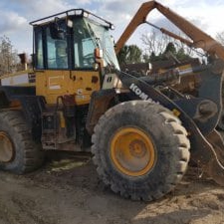 KOMATSU - WA320 PZ - Chargeur à pneus