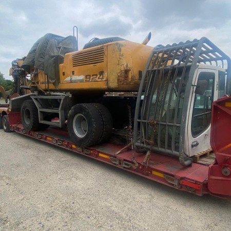 LIEBHERR - A924C-HD - Wheel excavator - C series cabin