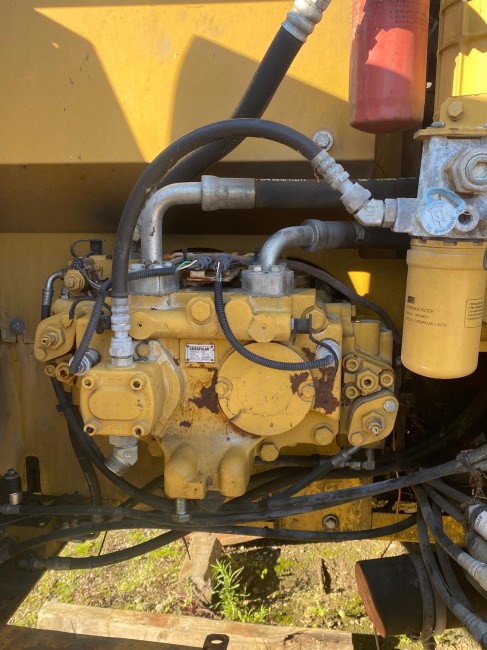 CATERPILLAR - 320D - Pelle sur chenilles - Pompe hydraulique