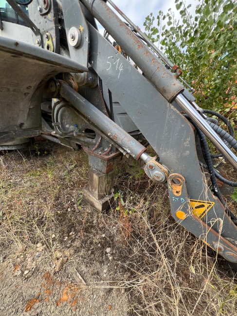 LIEBHERR - L514 - Pelle à pneus
