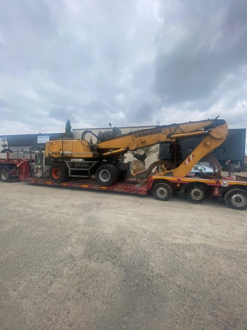 LIEBHERR - A924C-HD - Pelle à pneus