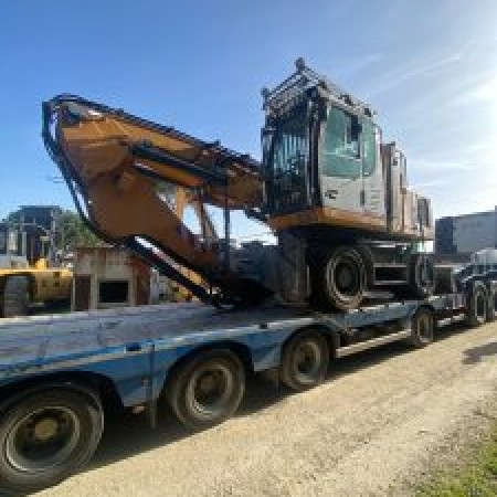 LIEBHERR - LH22 - Pelle à pneus
