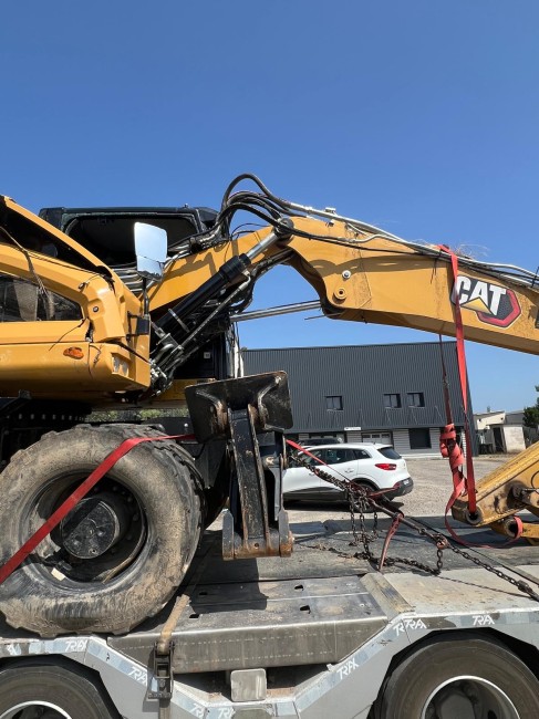 CATERPILLAR - M315 - Pelle à pneus - Verin fleche