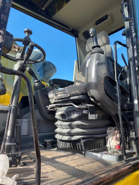 CATERPILLAR - M313D - Pelle à pneus