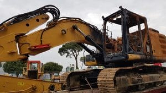 CATERPILLAR - 320E - Tracked excavator