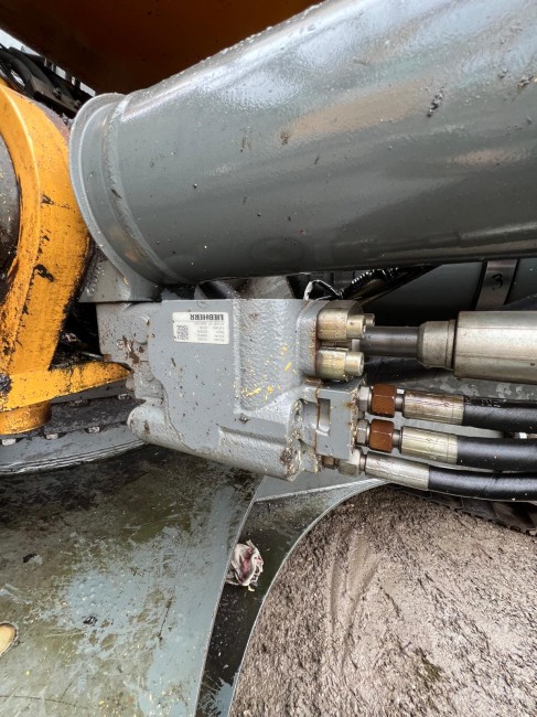 LIEBHERR - LH40C - Pelle sur chenilles