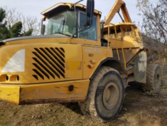 VOLVO - A25D - Dumper