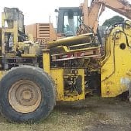 CATERPILLAR - 924G - Chargeur à pneus