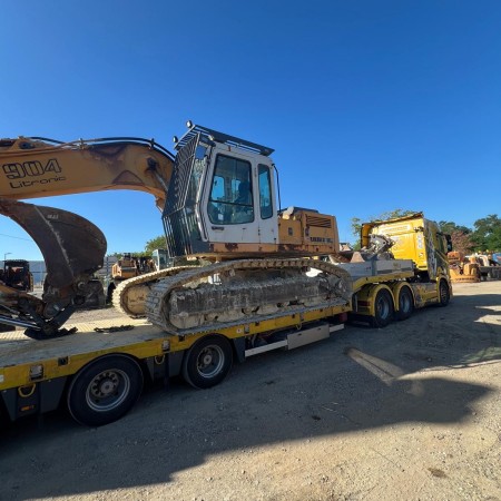 LIEBHERR - R904 - Pelle sur chenilles