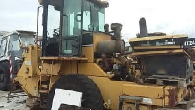 CATERPILLAR - IT24F - Wheel loader