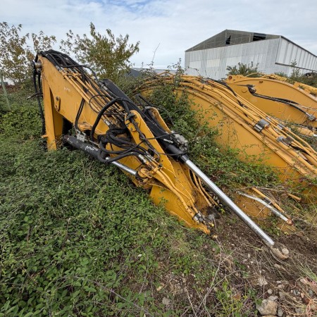 CATERPILLAR - M313D - Pelle à pneus