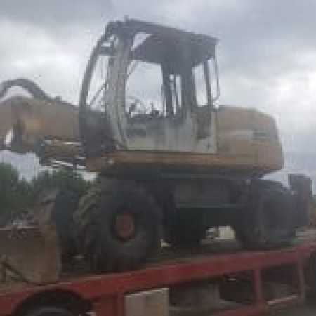 LIEBHERR - A312 - Pelle à pneus
