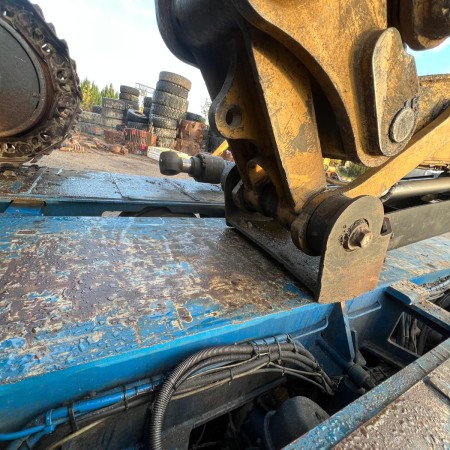 CATERPILLAR - 335F - Crawler Excavator
