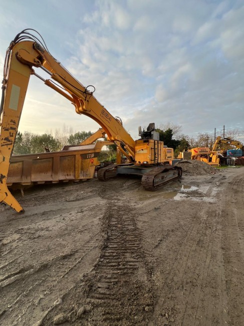 LIEBHERR - R924C EW - Pelle sur chenilles