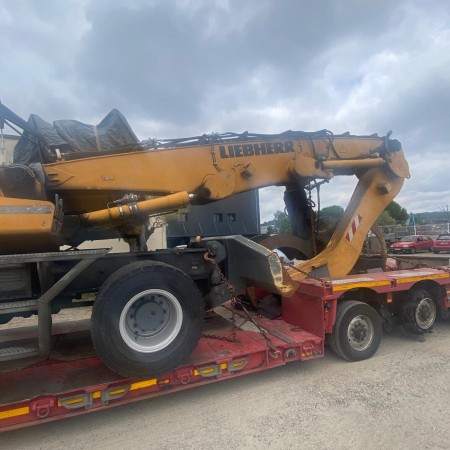 LIEBHERR - A924C-HD - Pelle à pneus - balancier