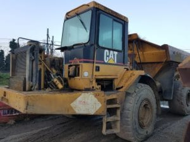 CATERPILLAR - D350E - Dumper