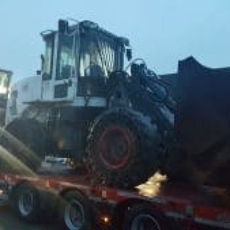 CATERPILLAR - 924G - Chargeur à pneus