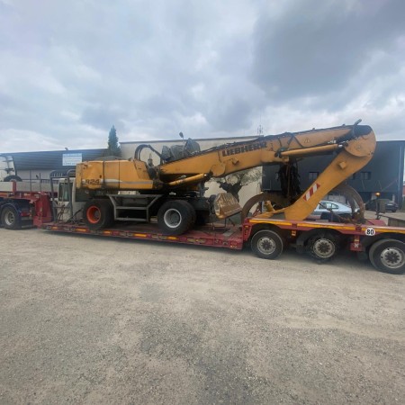 LIEBHERR - A924C-HD - Excavadora de ruedas