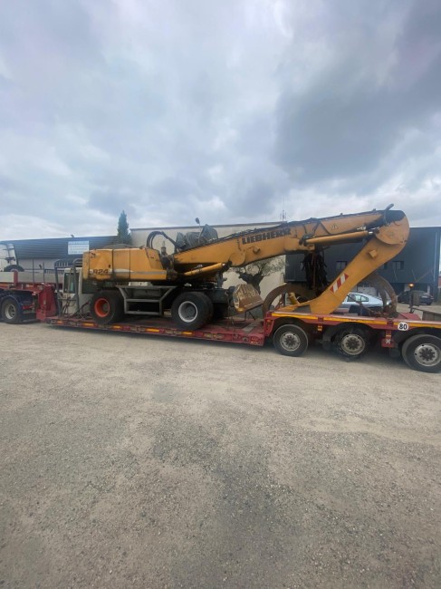 LIEBHERR - A924C - Wheel excavator