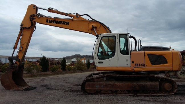 LIEBHERR - R914C - Pelle sur chenilles