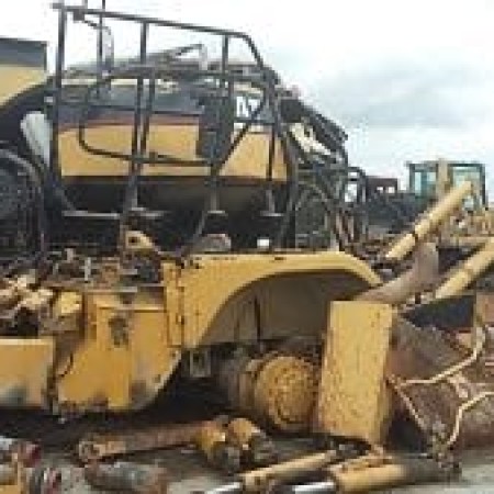 CATERPILLAR - 730 - Tombereau