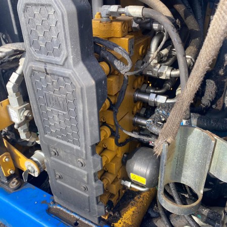 CATERPILLAR - 308 - Crawler excavator - Distributor