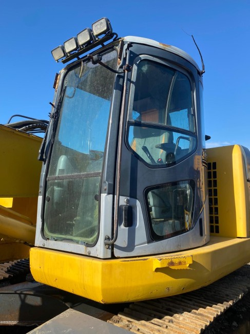 KOMATSU - PC228USLC-3E0 - Pelle sur chenilles CABINE