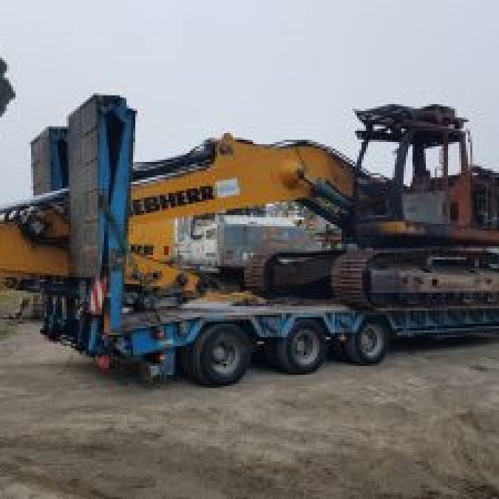 LIEBHERR - R936 - Tracked excavator