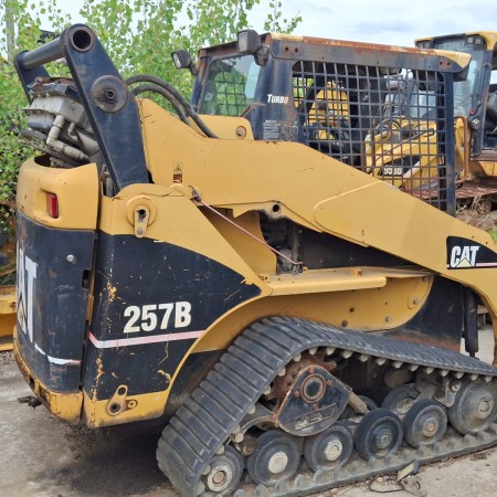 CATERPILLAR - 257B - Track Loader