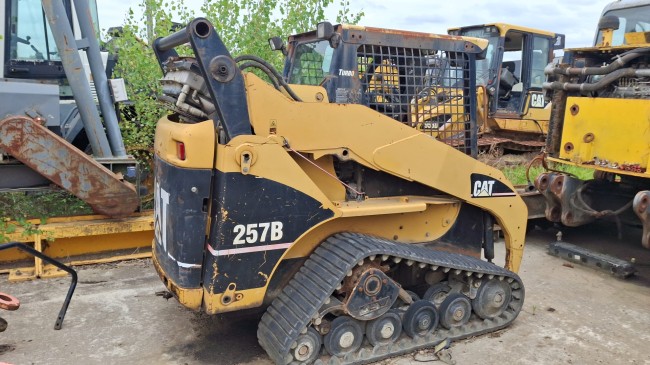 CATERPILLAR - 257B - Chargeur sur chenille
