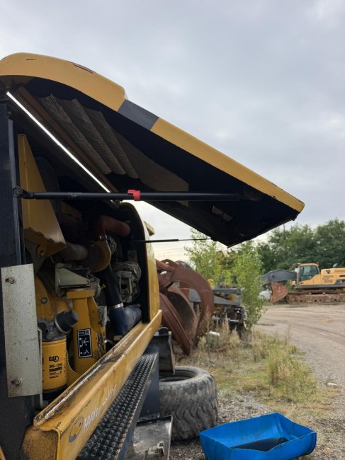 CATERPILLAR - M313D - Pelle à pneus