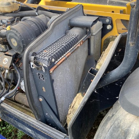 CATERPILLAR - TH330B - RADIATOR