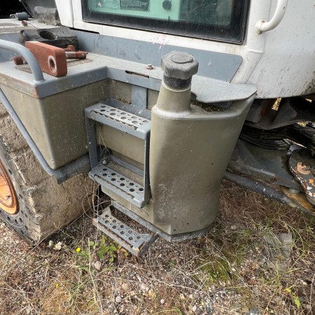 LIEBHERR - L514 - Chargeur à pneus - RESERVOIR CARBURANT