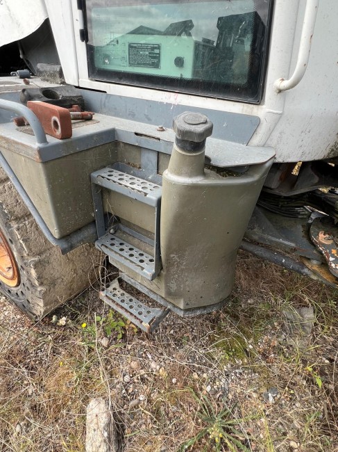 LIEBHERR - L514 - Chargeur à pneus - RESERVOIR CARBURANT