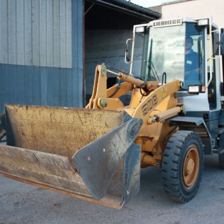 LIEBHERR - L506 - Chargeur à pneus