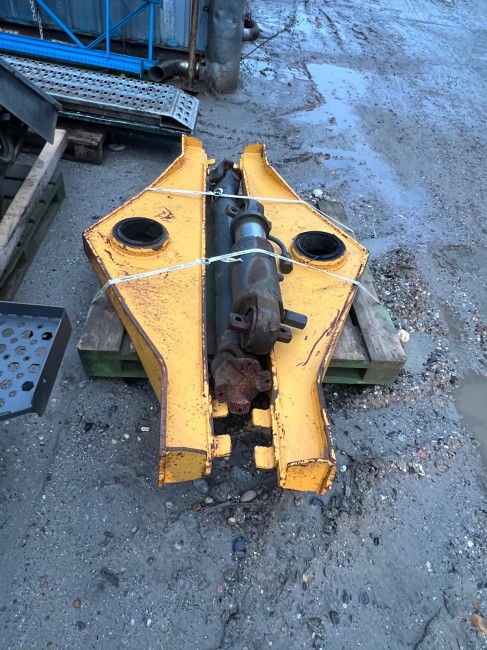 VOLVO - A30G - Tombereau