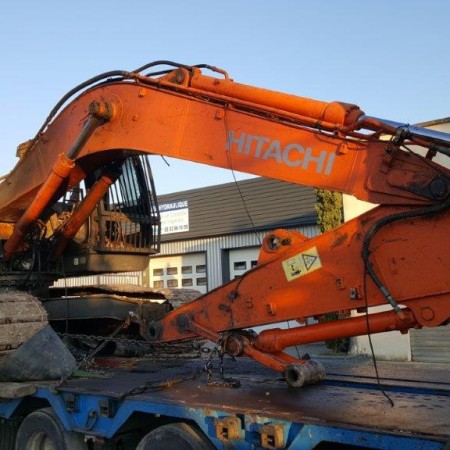 HITACHI - ZX210 - Pelle sur chenilles