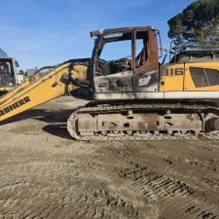 LIEBHERR - R916 - Pelle sur chenilles