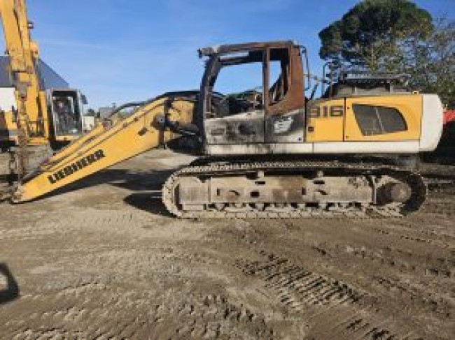 LIEBHERR - R916 - Excavadora de orugas