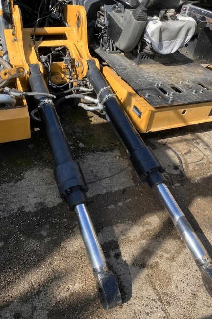 CATERPILLAR - M315F - Pelle à pneus