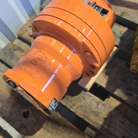 CASE - 788 - Wheeled excavator Rotation reducer 