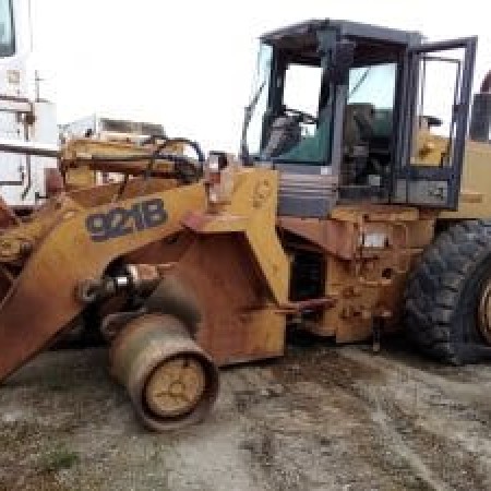 CASE - 921B - Wheel loader