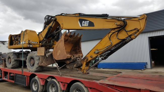 CATERPILLAR - M316D - Pelle à pneus