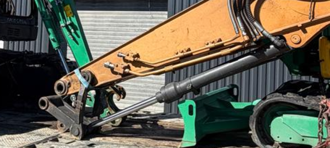 CASE - CX145D SR LC - Pelle sur chenilles