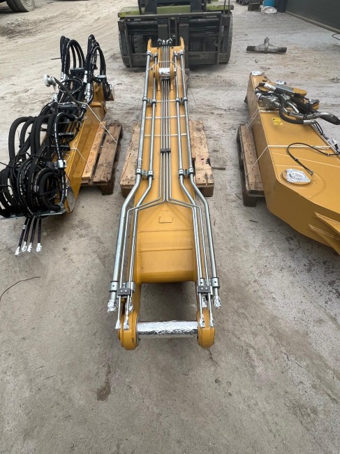 CATERPILLAR - M315F - Pelle à pneus